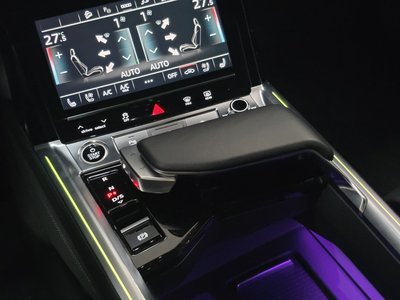 AUDI E-TRON - 9