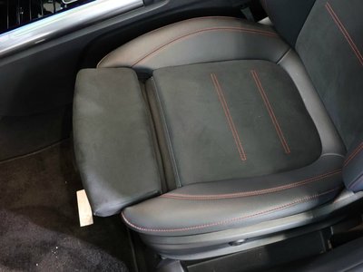 MERCEDES-BENZ GLA-CLASS - 9