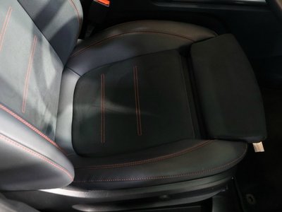 MERCEDES-BENZ GLA-CLASS - 10