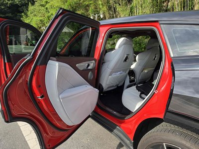 2023 BMW XM 缩略图 11