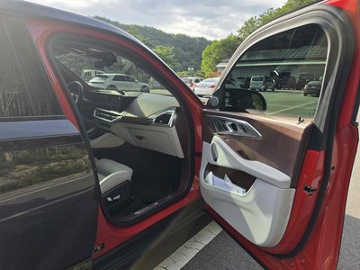 2023 BMW XM 缩略图 16