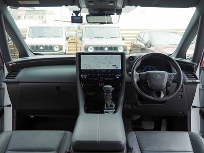 2024 Toyota ALPHARD photo 3