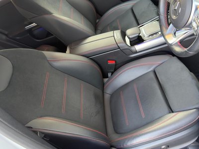 MERCEDES-BENZ GLA - 7