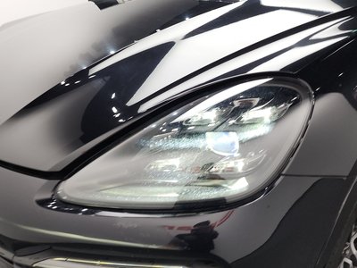 PORSCHE CAYENNE - 9