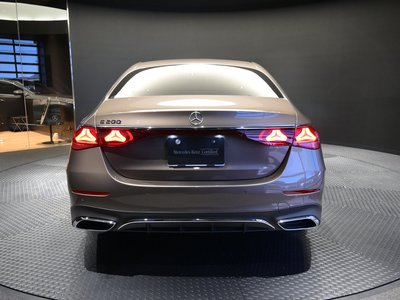 MERCEDES-BENZ E-CLASS - 6