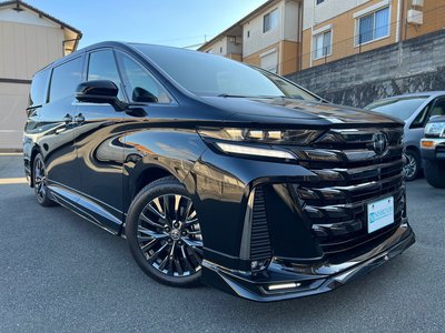 TOYOTA VELLFIRE - 1
