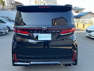 TOYOTA VELLFIRE - 9