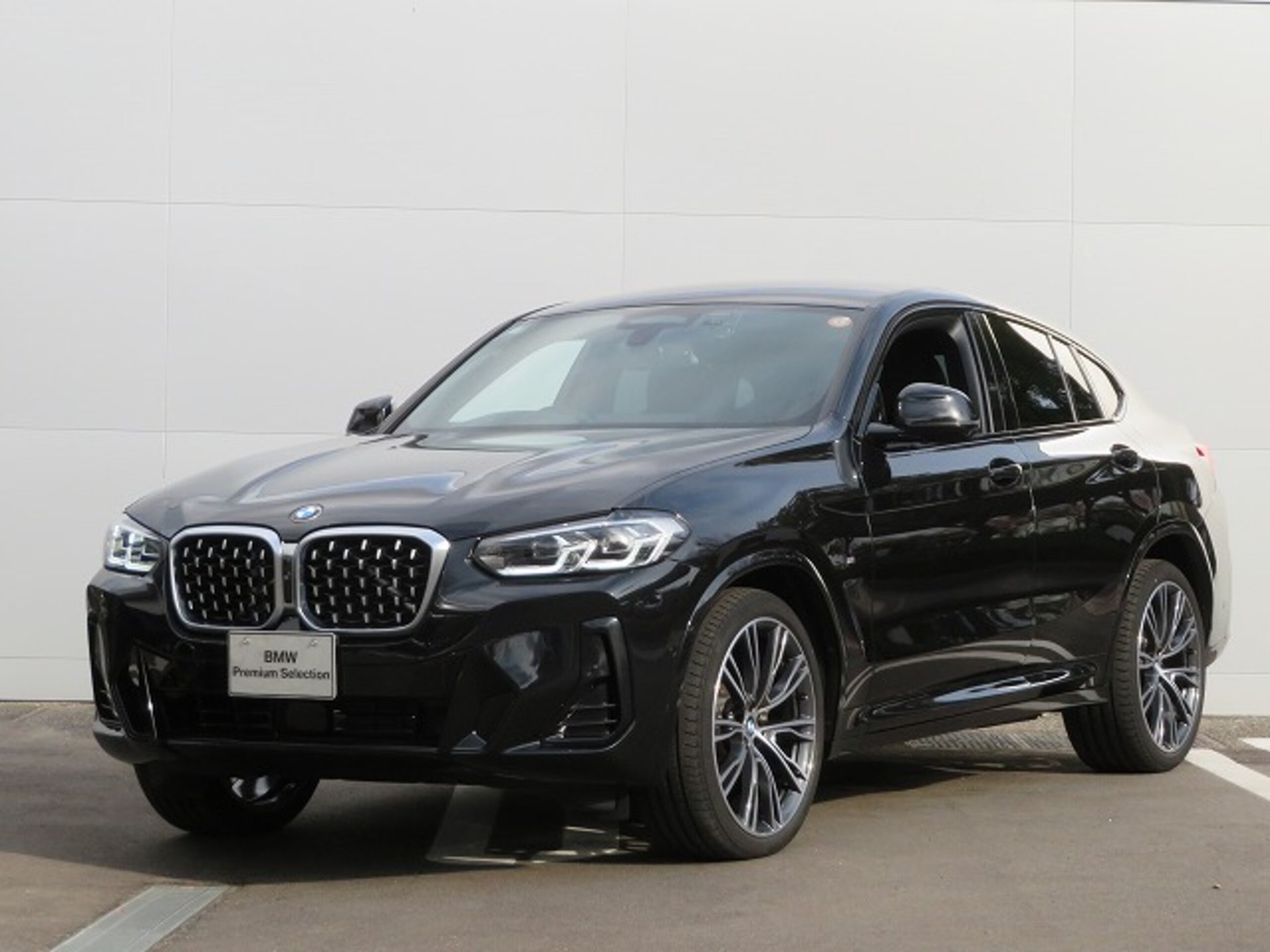 BMW X4 - View 1