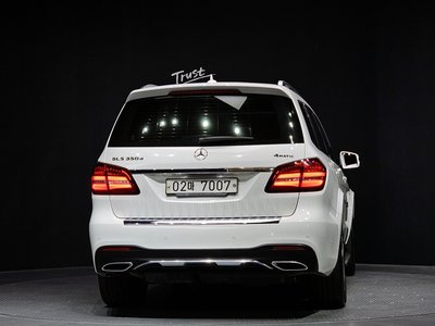 MERCEDES-BENZ GLS - 3