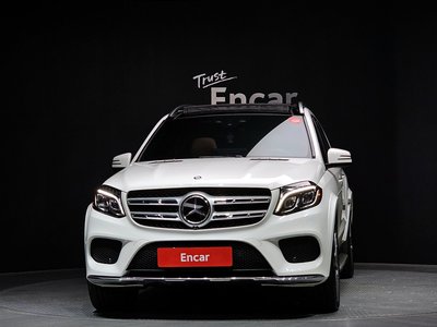 MERCEDES-BENZ GLS - 2