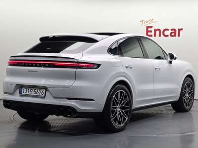 صورة 3 لـ 2024 Porsche CAYENNE