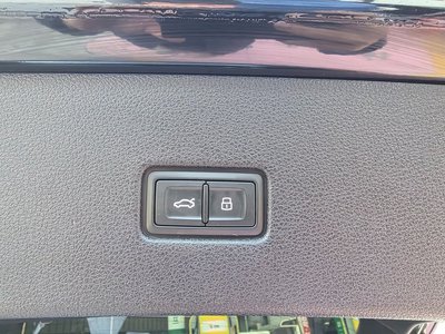 صورة مصغرة 18 لـ 2023 AUDI Q8