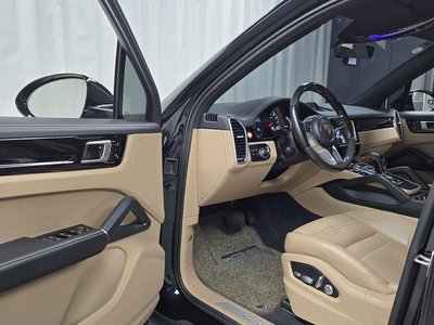 PORSCHE CAYENNE - 10