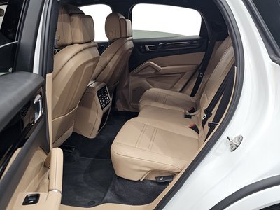 صورة مصغرة 17 لـ 2023 Porsche CAYENNE