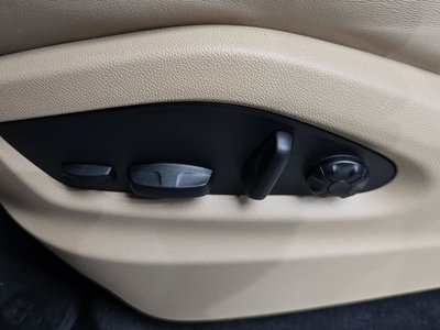 صورة مصغرة 32 لـ 2023 Porsche CAYENNE