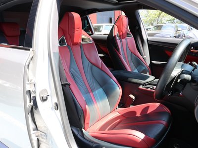 صورة مصغرة 39 لـ 2019 Lexus GS F