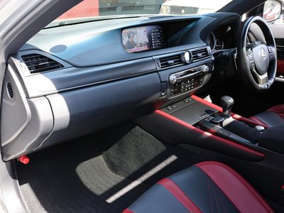 صورة مصغرة 19 لـ 2019 Lexus GS F