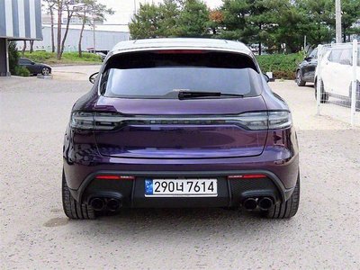 PORSCHE MACAN - 3