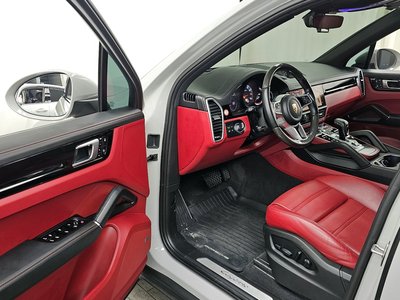 PORSCHE CAYENNE - 10