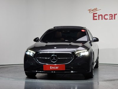 MERCEDES-BENZ E-CLASS - 2