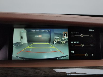2020 Genesis G90 — миниатюра 20