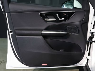 2026 Mercedes-BENZ GLC 缩略图 38