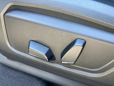 2025 BMW X2 — миниатюра 33
