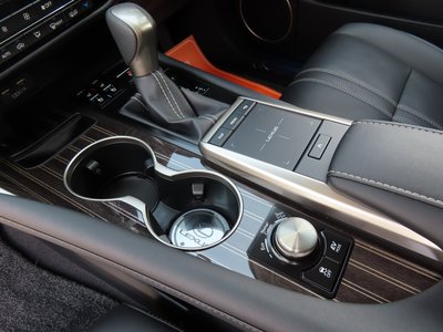 2021 Lexus RX — миниатюра 71