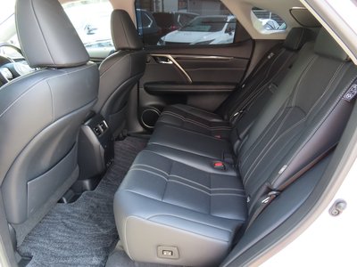 2021 Lexus RX — миниатюра 56