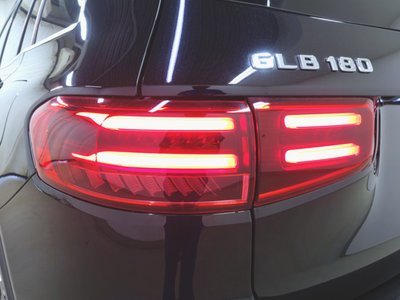 MERCEDES-BENZ GLB - 5