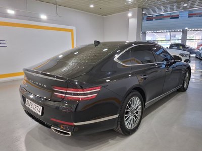 GENESIS G80 (RG3) - 7