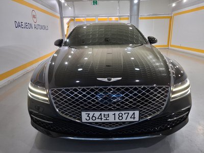 GENESIS G80 (RG3) - 1