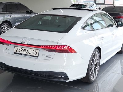 2025 AUDI A7 — фото 5