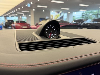 PORSCHE PANAMERA - 9
