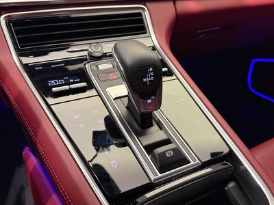 PORSCHE PANAMERA - 10
