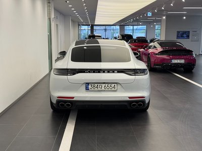 PORSCHE PANAMERA - 7