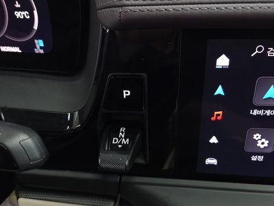 PORSCHE PANAMERA - 9