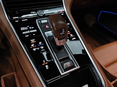 PORSCHE PANAMERA - 9