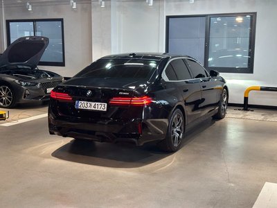 صورة 3 لـ 2024 BMW 5 SERIES