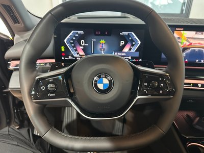 صورة 9 لـ 2024 BMW 5 SERIES