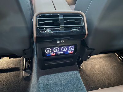 2024 BMW 5 SERIES 缩略图 16