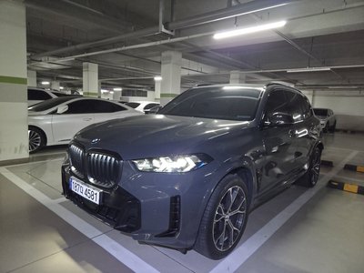 2025 BMW X5 photo 4