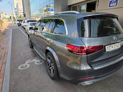 MERCEDES-BENZ GLS - 2