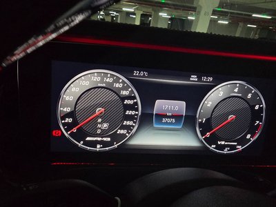 MERCEDES-BENZ G-CLASS - 8