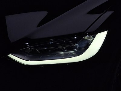 2023 Tesla MODEL X — фото 9