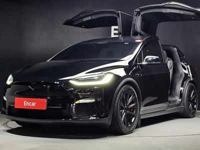 2023 Tesla MODEL X — фото 1