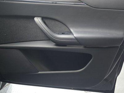2023 Tesla MODEL X thumbnail 15