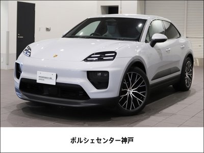 PORSCHE MACAN - 1