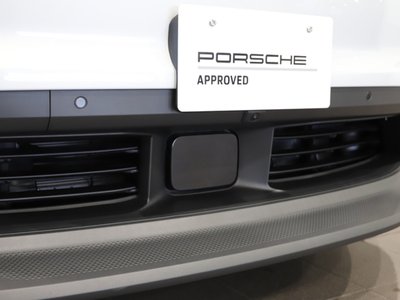 PORSCHE MACAN - 5