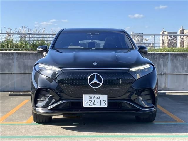 MERCEDES-BENZ EQS - View 1